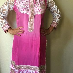 long shirt with embroidery